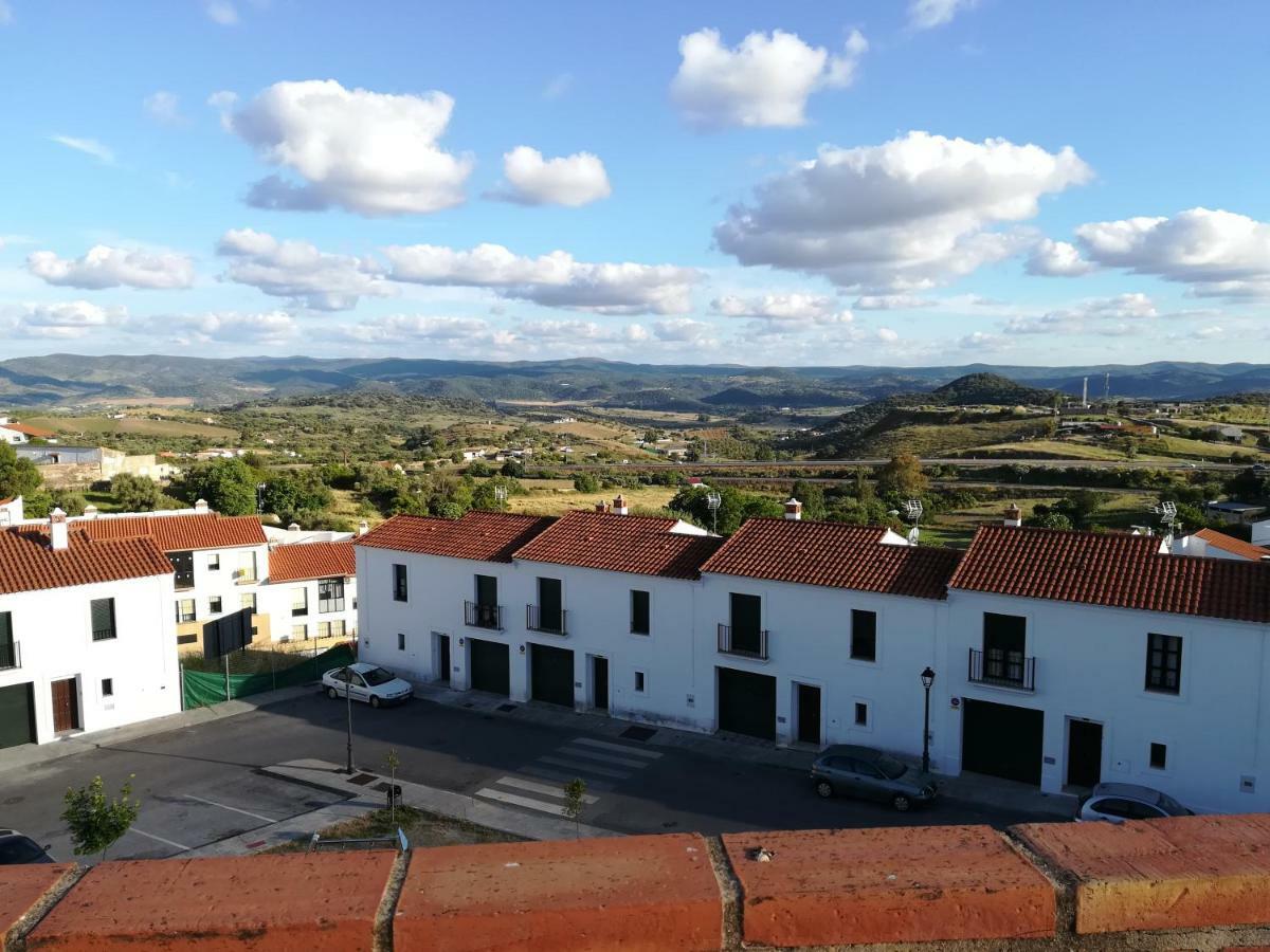 ヘレス・デ・ロス・カバジェロスBuhardilla Rustica Mirando A Santa Catalinaアパートメント エクステリア 写真